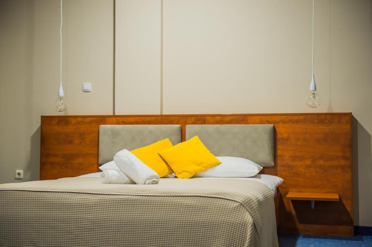 Hotel City Prnjavor ภายนอก รูปภาพ
